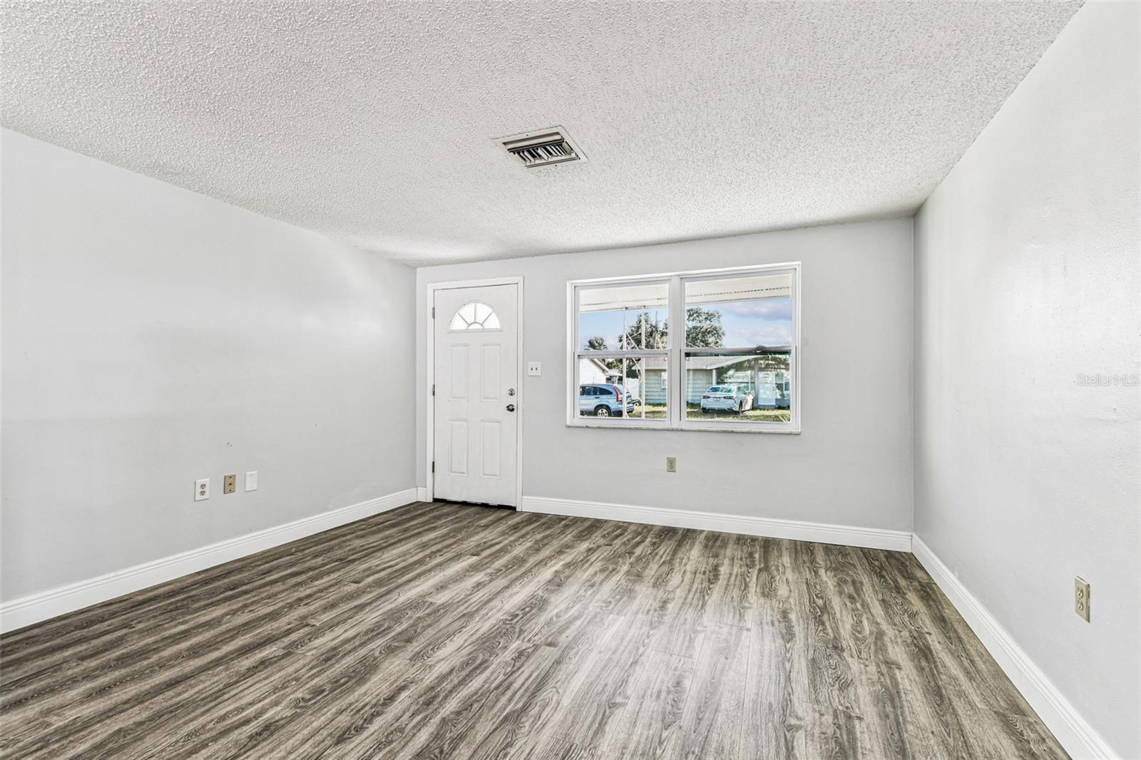 HOLIDAY LAKE ESTATES - Residential