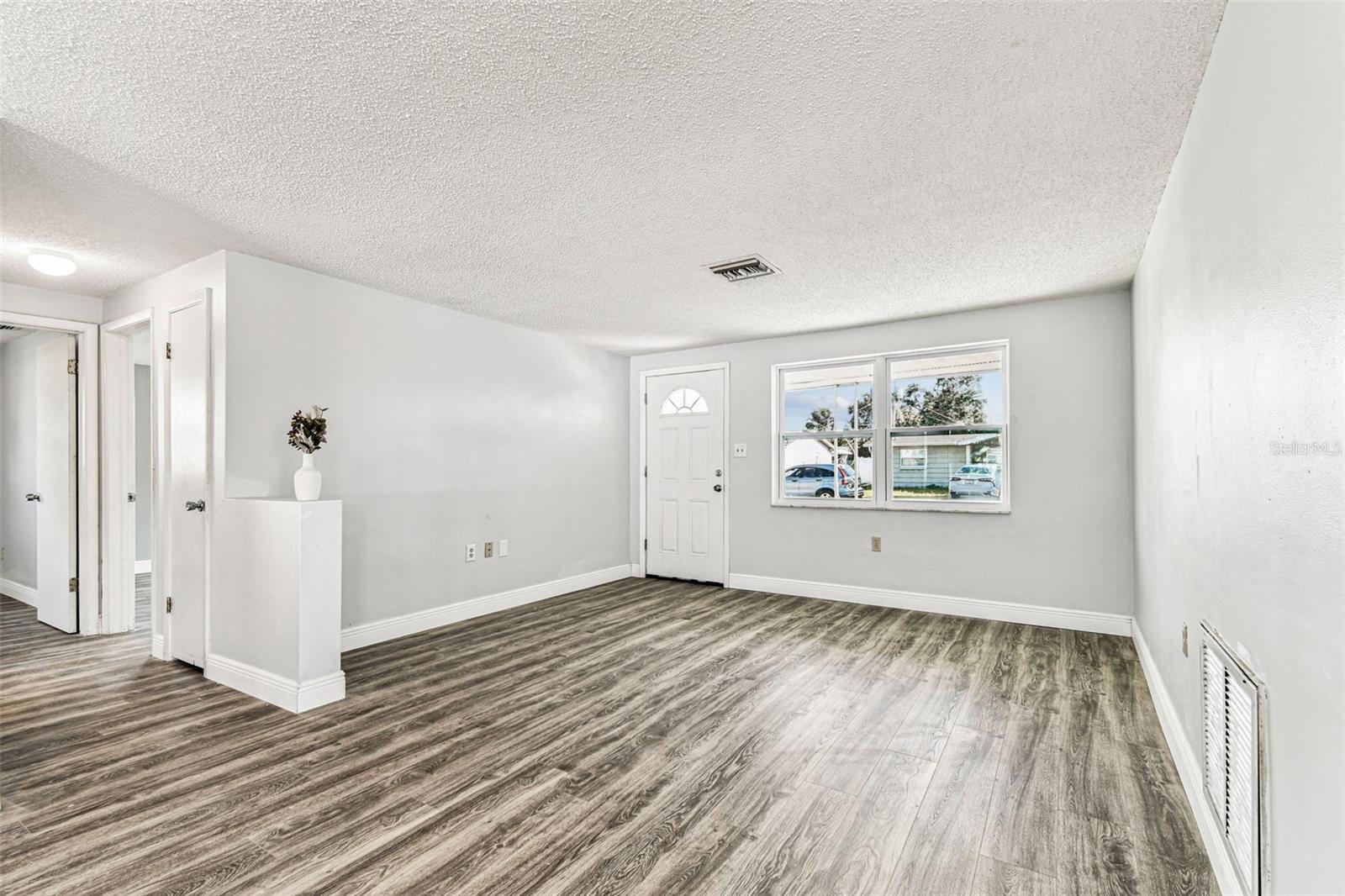 HOLIDAY LAKE ESTATES - Residential