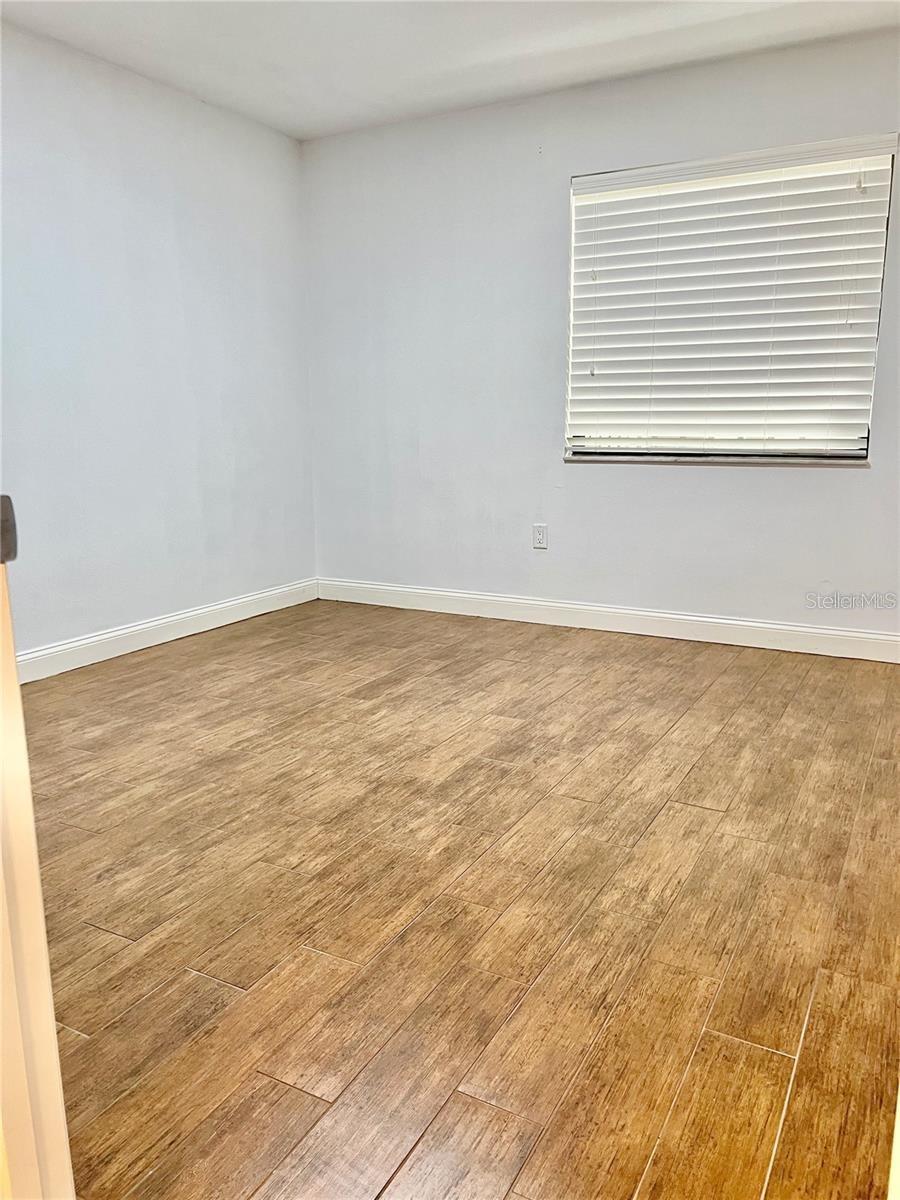 SUMMERSIDE - Residential Lease