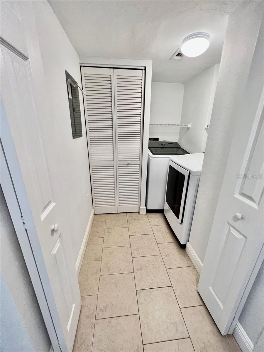 SUMMERSIDE - Residential Lease