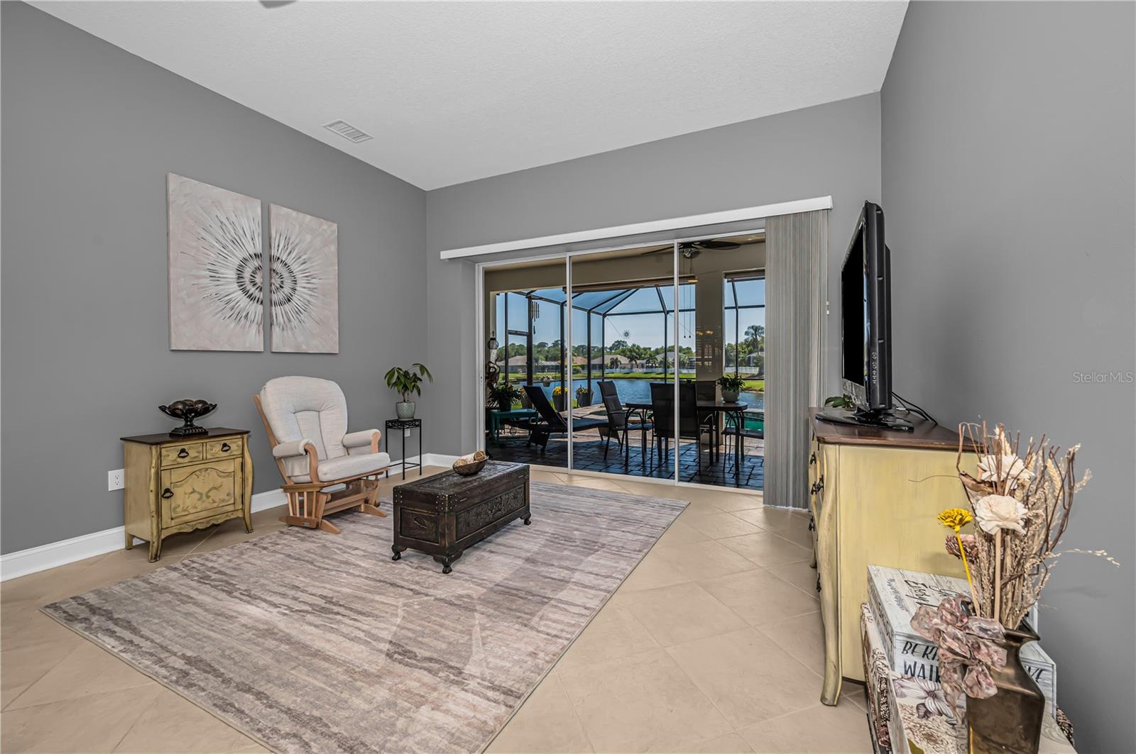 RIVER WOODS PH III - Residential