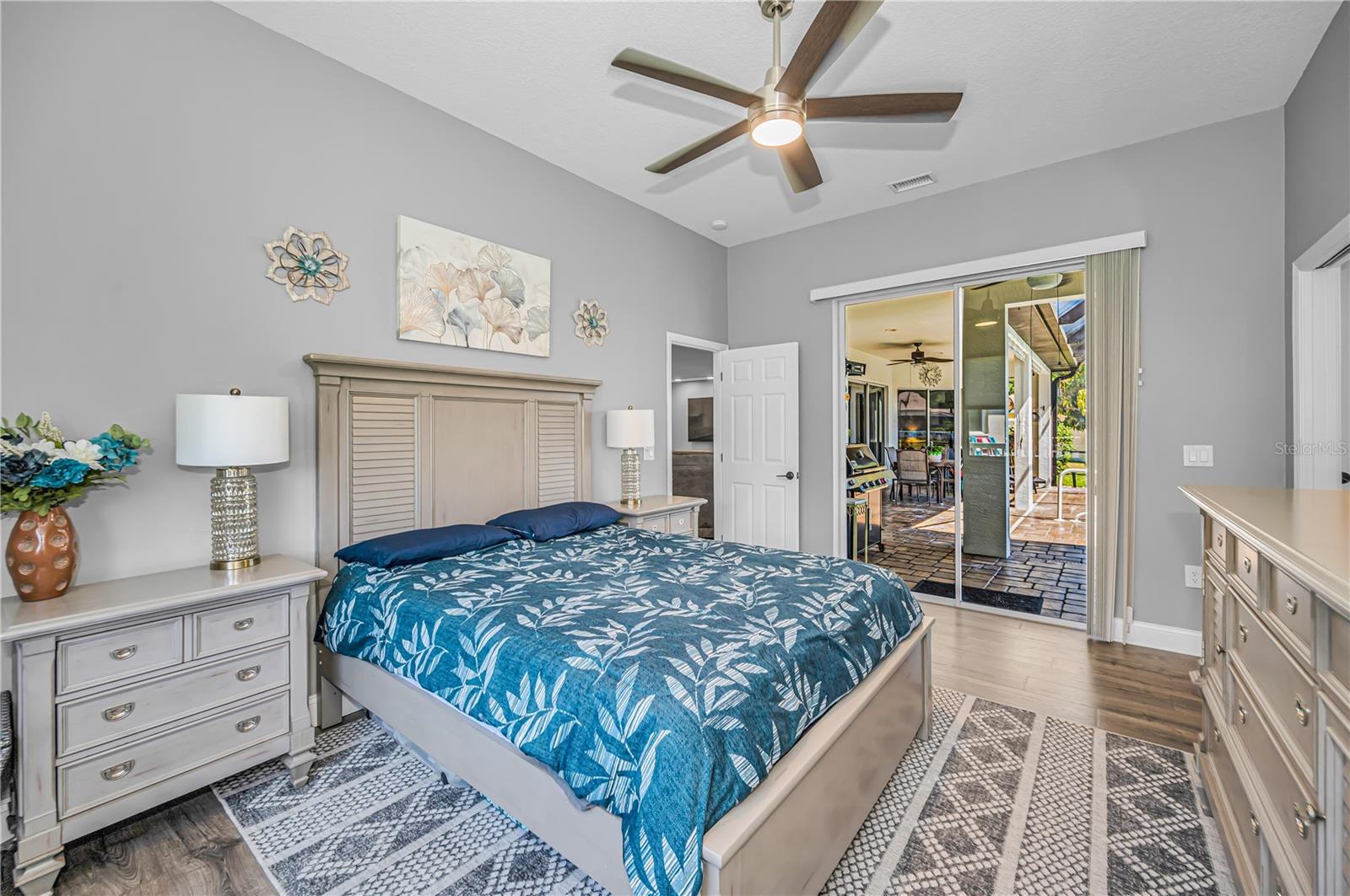RIVER WOODS PH III - Residential