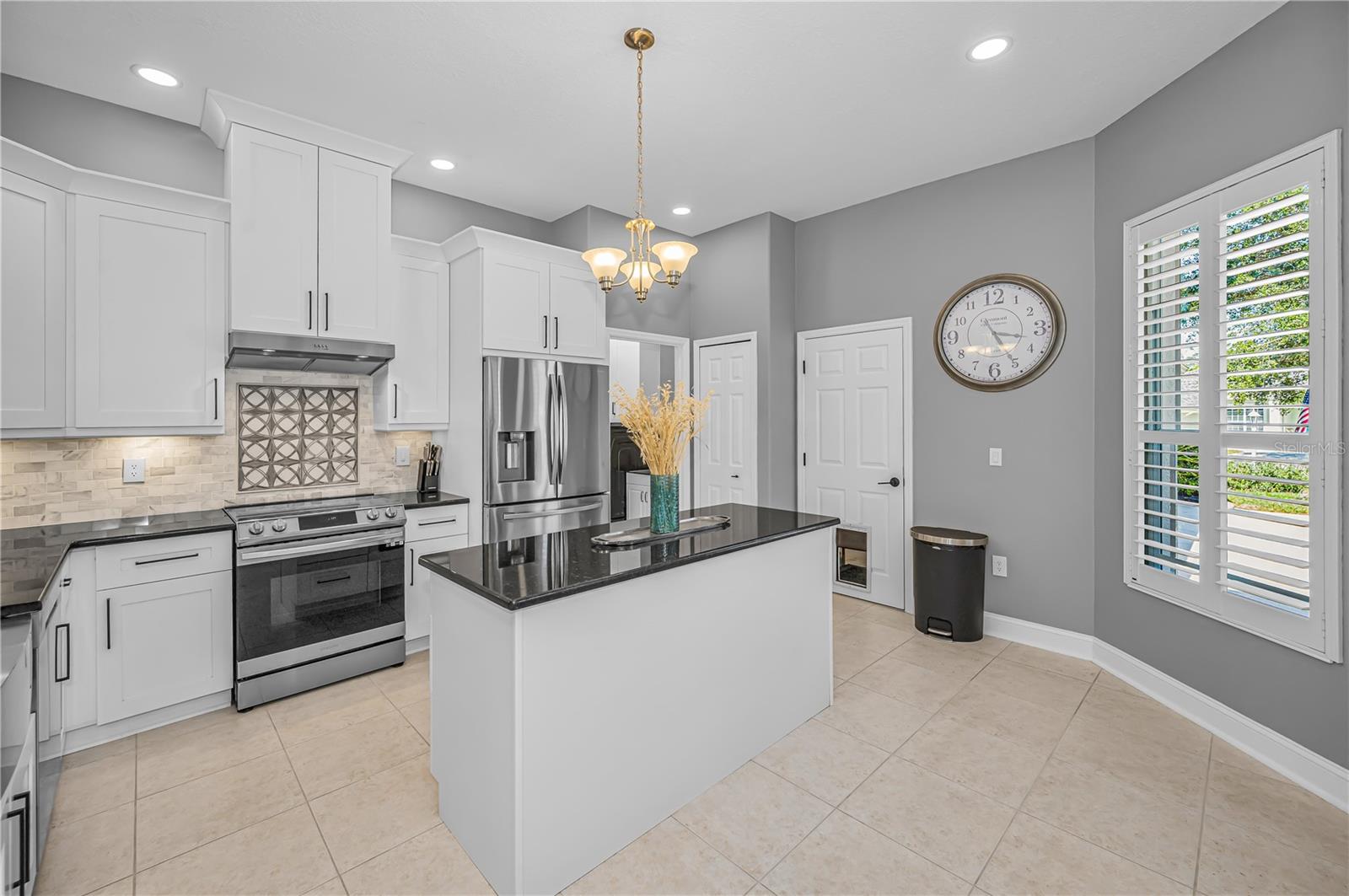 RIVER WOODS PH III - Residential