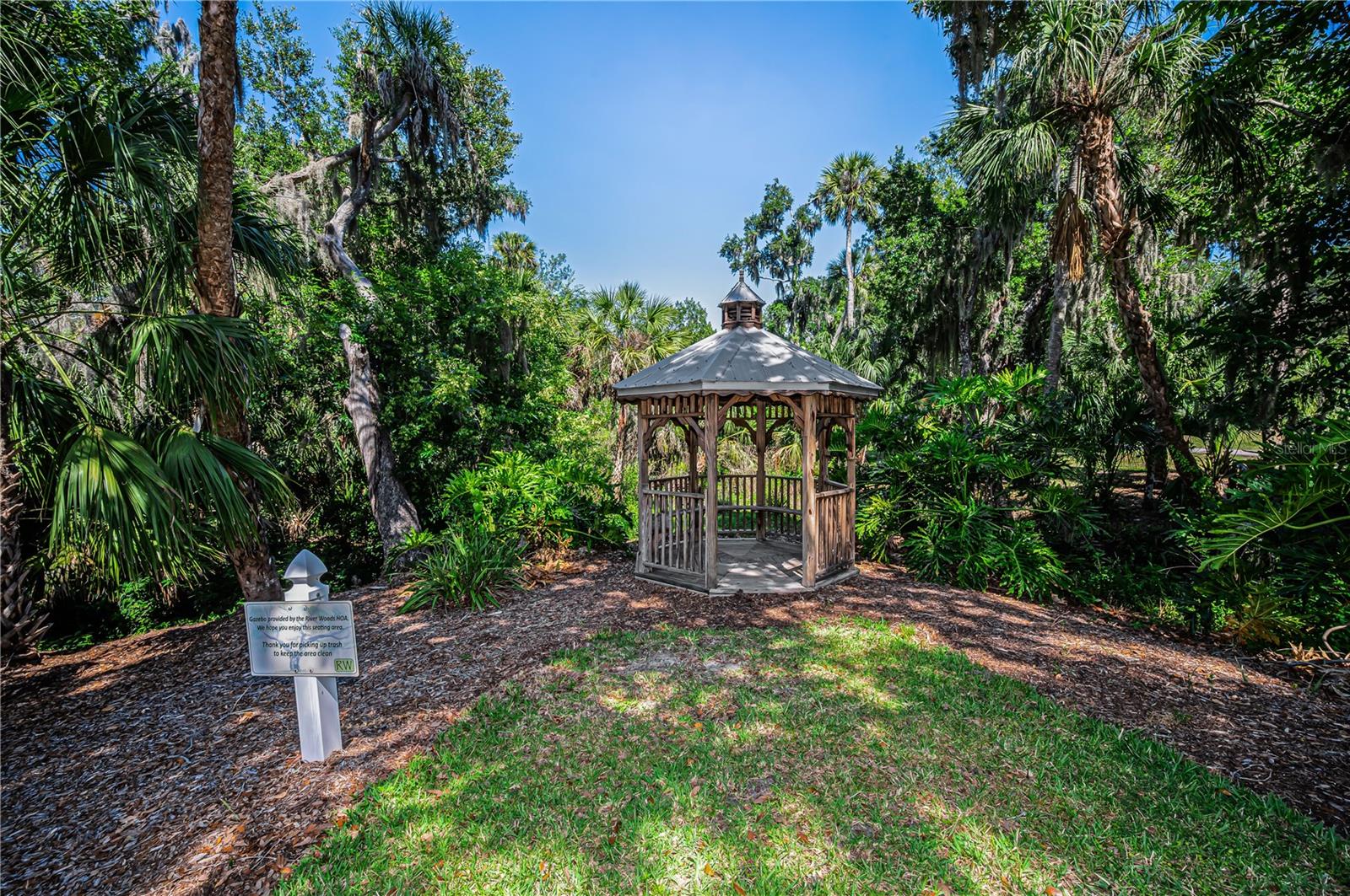 RIVER WOODS PH III - Residential