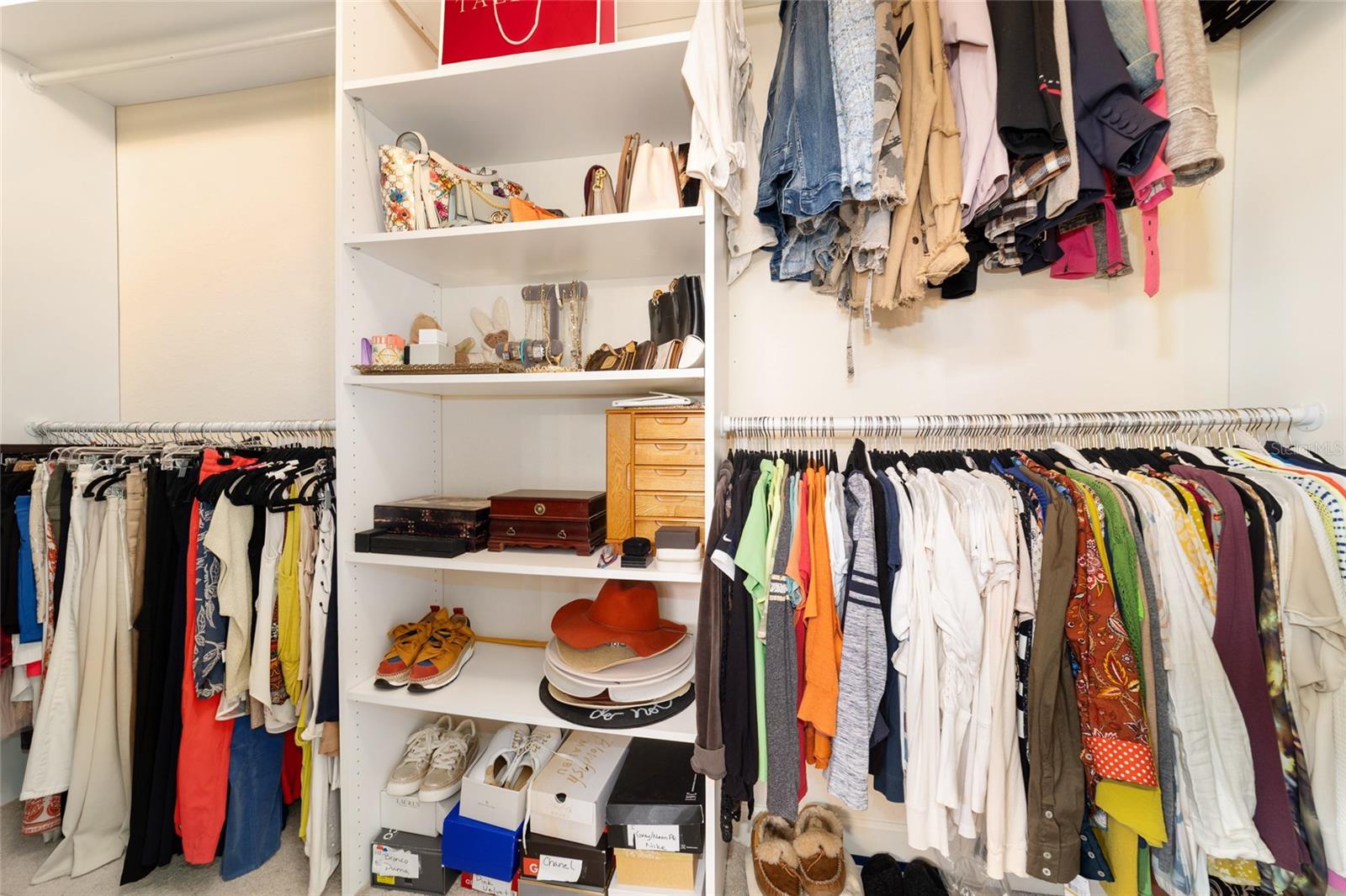 SPRUCE CREEK COUNTRY CLUB - Residential