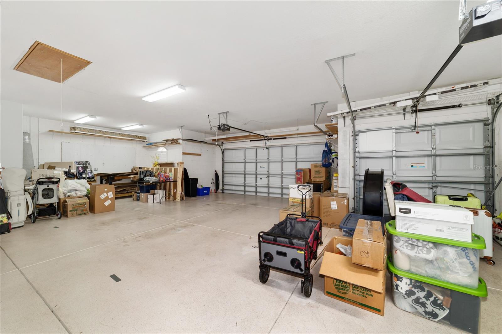 SPRUCE CREEK COUNTRY CLUB - Residential