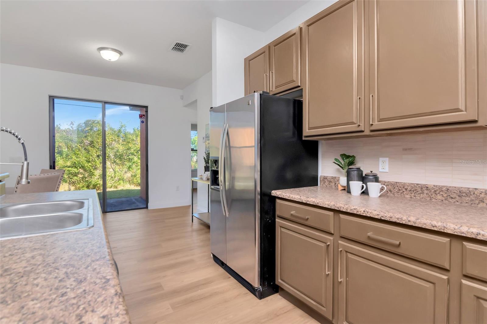 OAKHURST REV POR - Residential