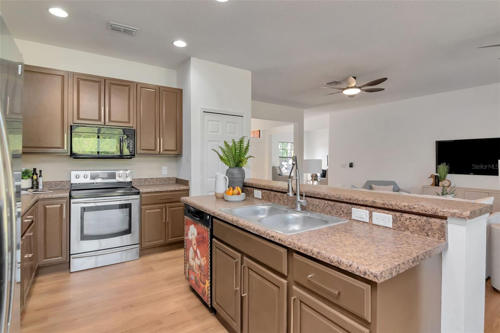 2267 50TH STREET CIRCLE E