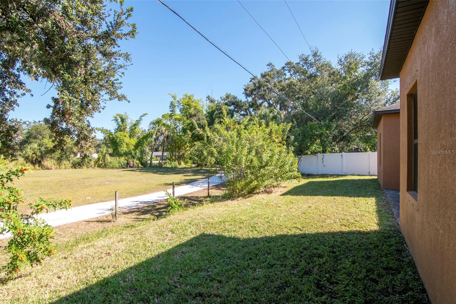 OAKHURST REV POR - Residential