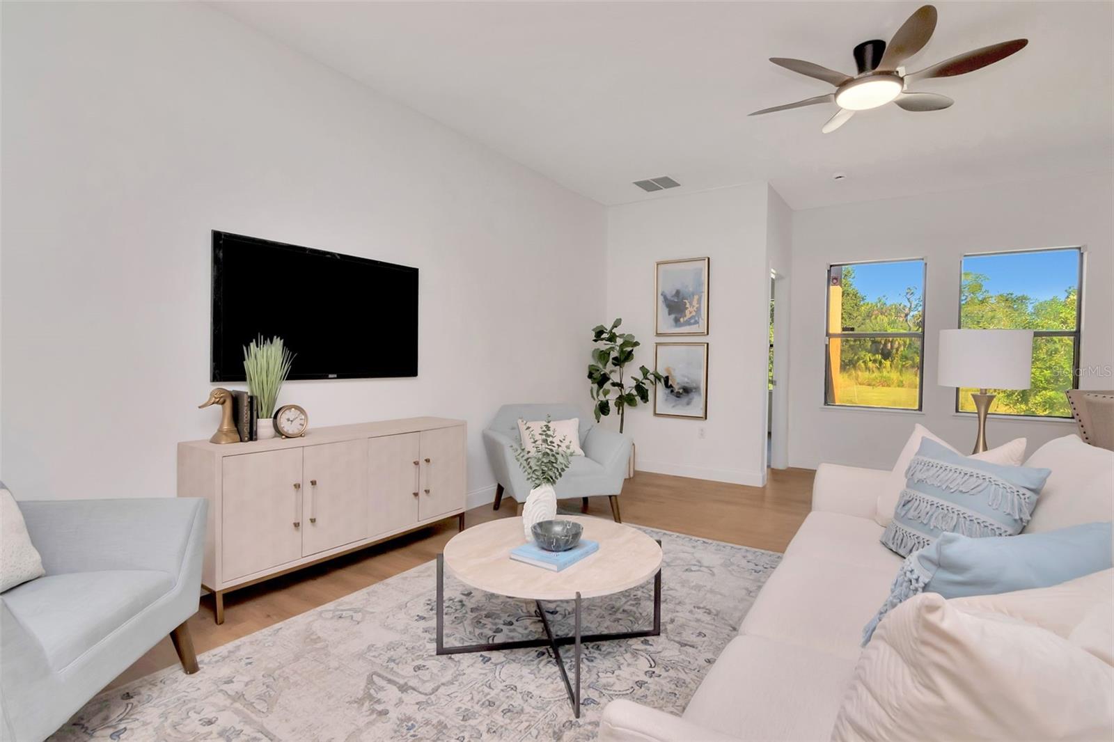 OAKHURST REV POR - Residential