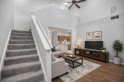 Tiny photo for 231 NE 28th Avenue #103, Ocala, FL 34470 (MLS # OM719866)