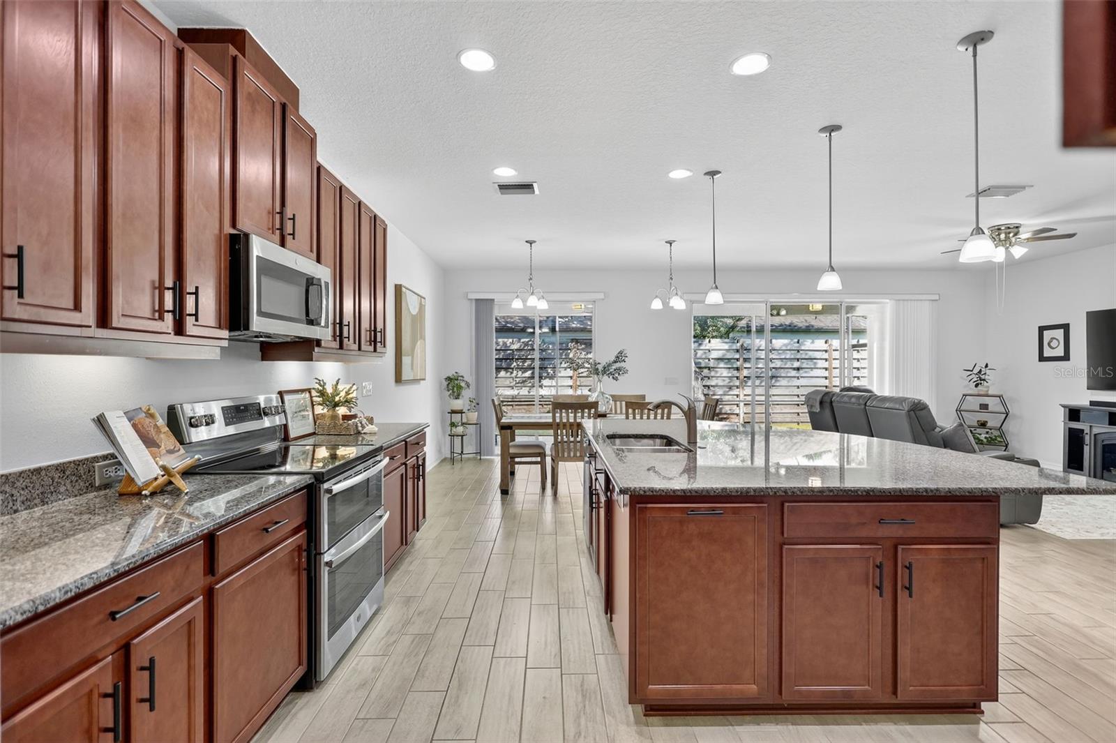 SYLVAN LEA - Residential