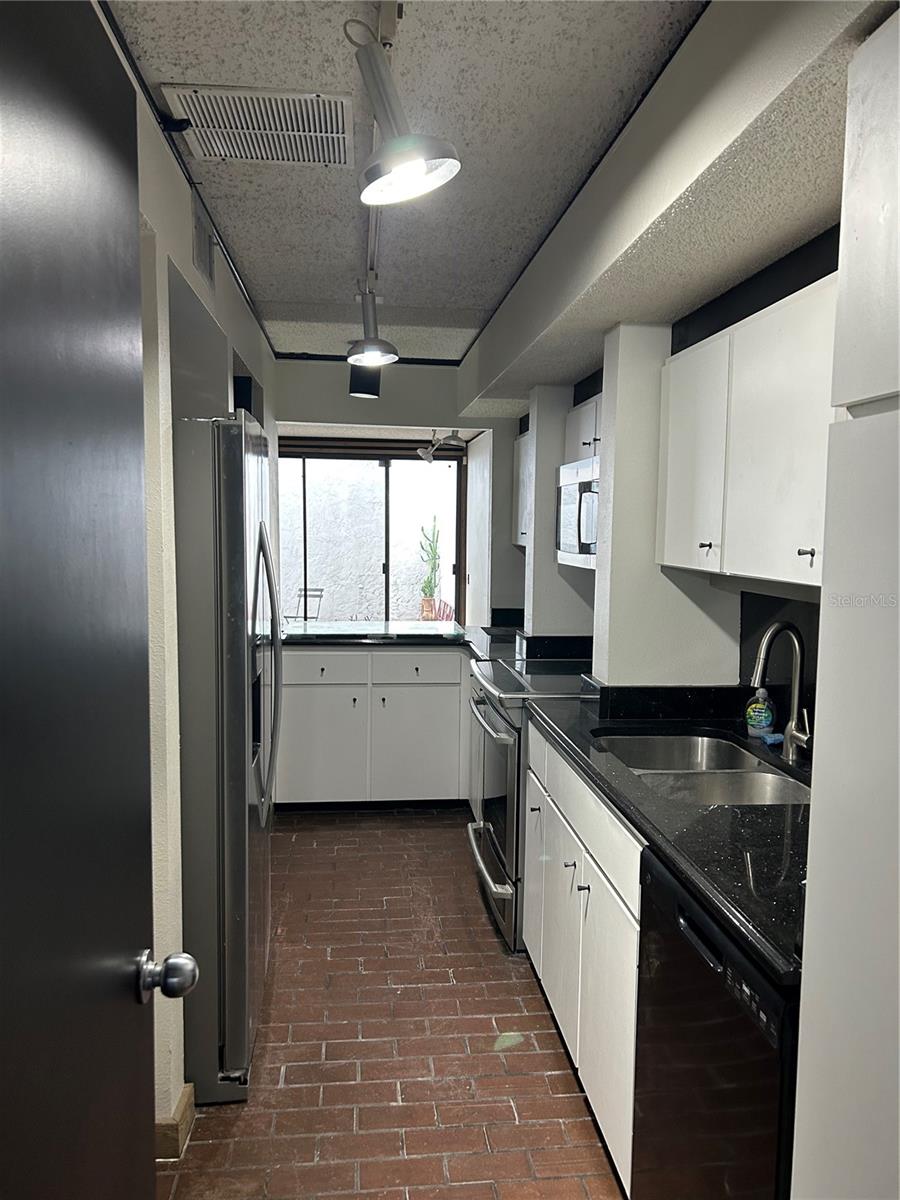 HAVEN PLACE - Residential Lease