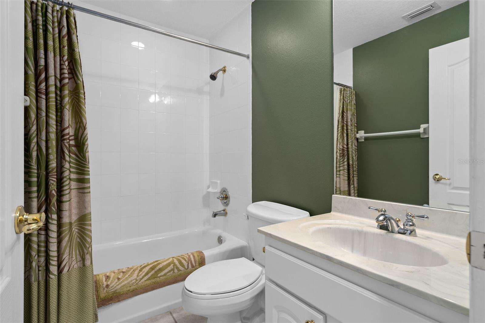 SWEETWATER RIDGE CONDO AT MAGNOLIA POINTE - Residential