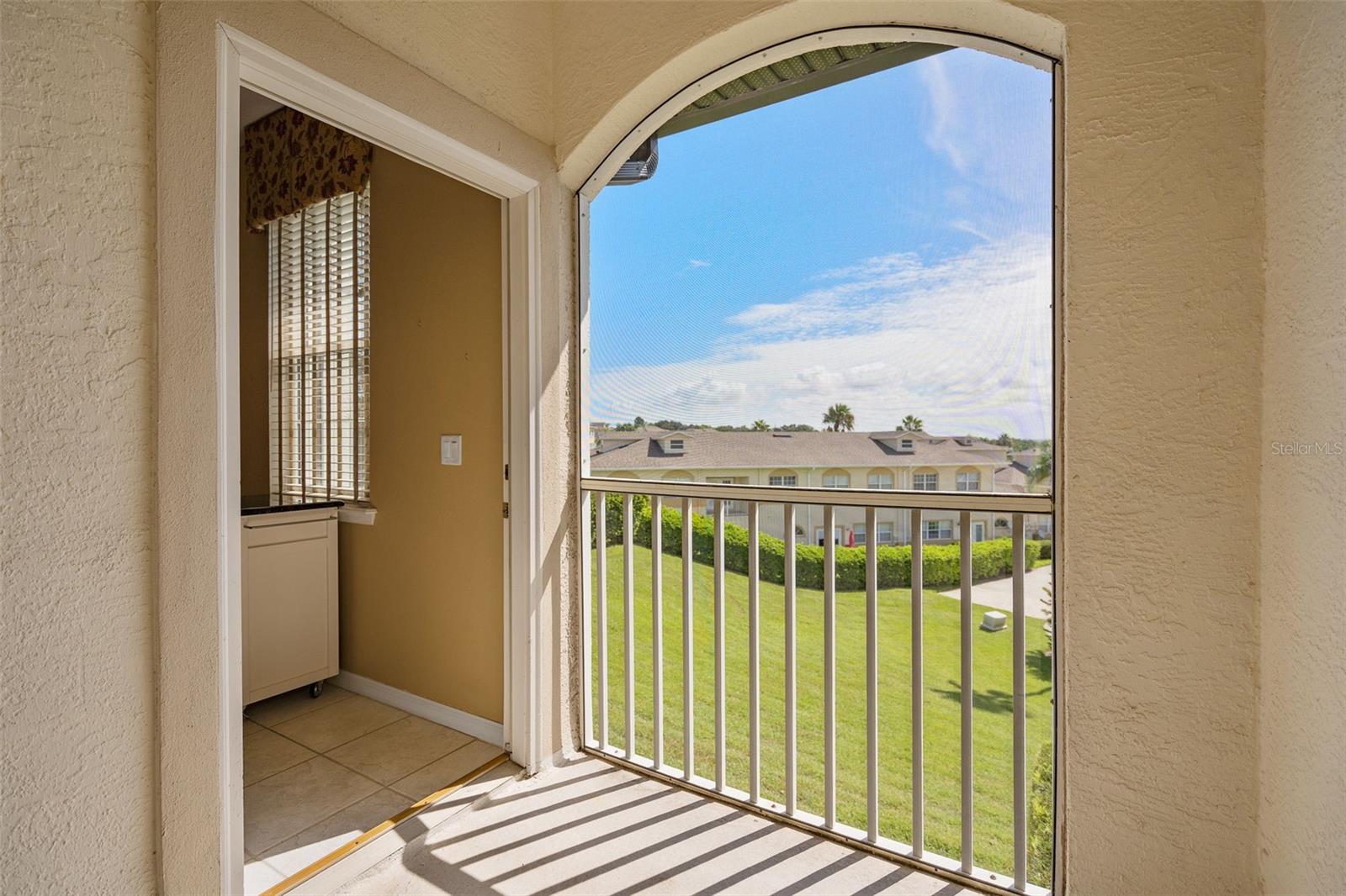 SWEETWATER RIDGE CONDO AT MAGNOLIA POINTE - Residential
