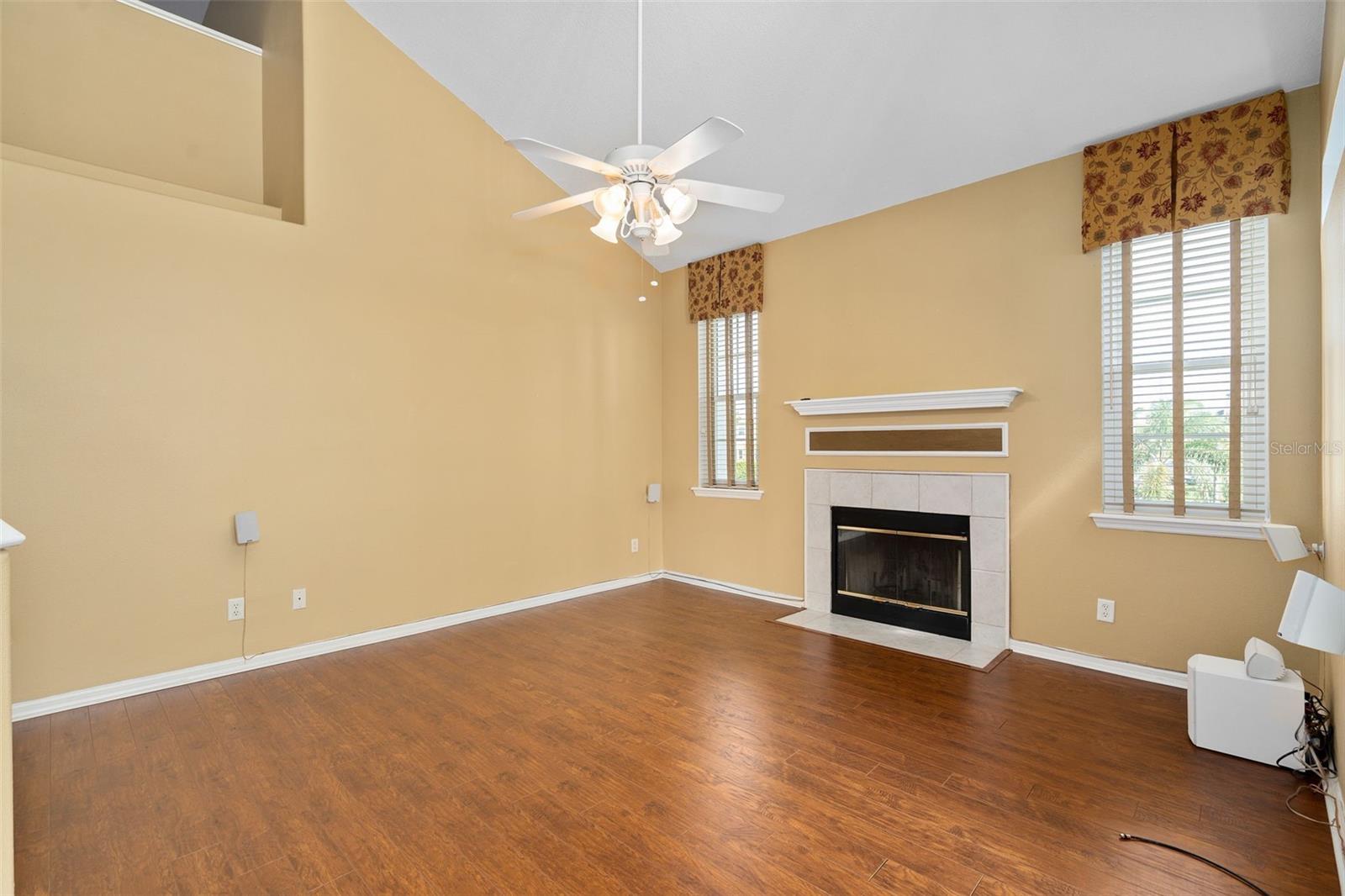 SWEETWATER RIDGE CONDO AT MAGNOLIA POINTE - Residential