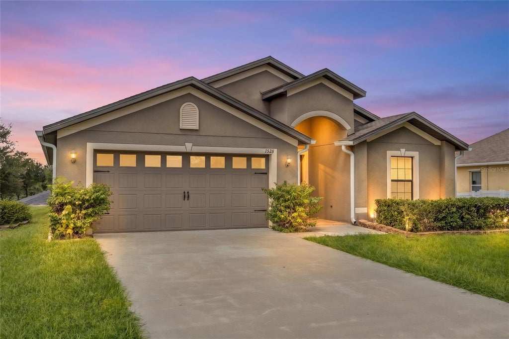Photo of 1528 E Falmouth Avenue, Deltona, FL 32725 (MLS # V4951452)