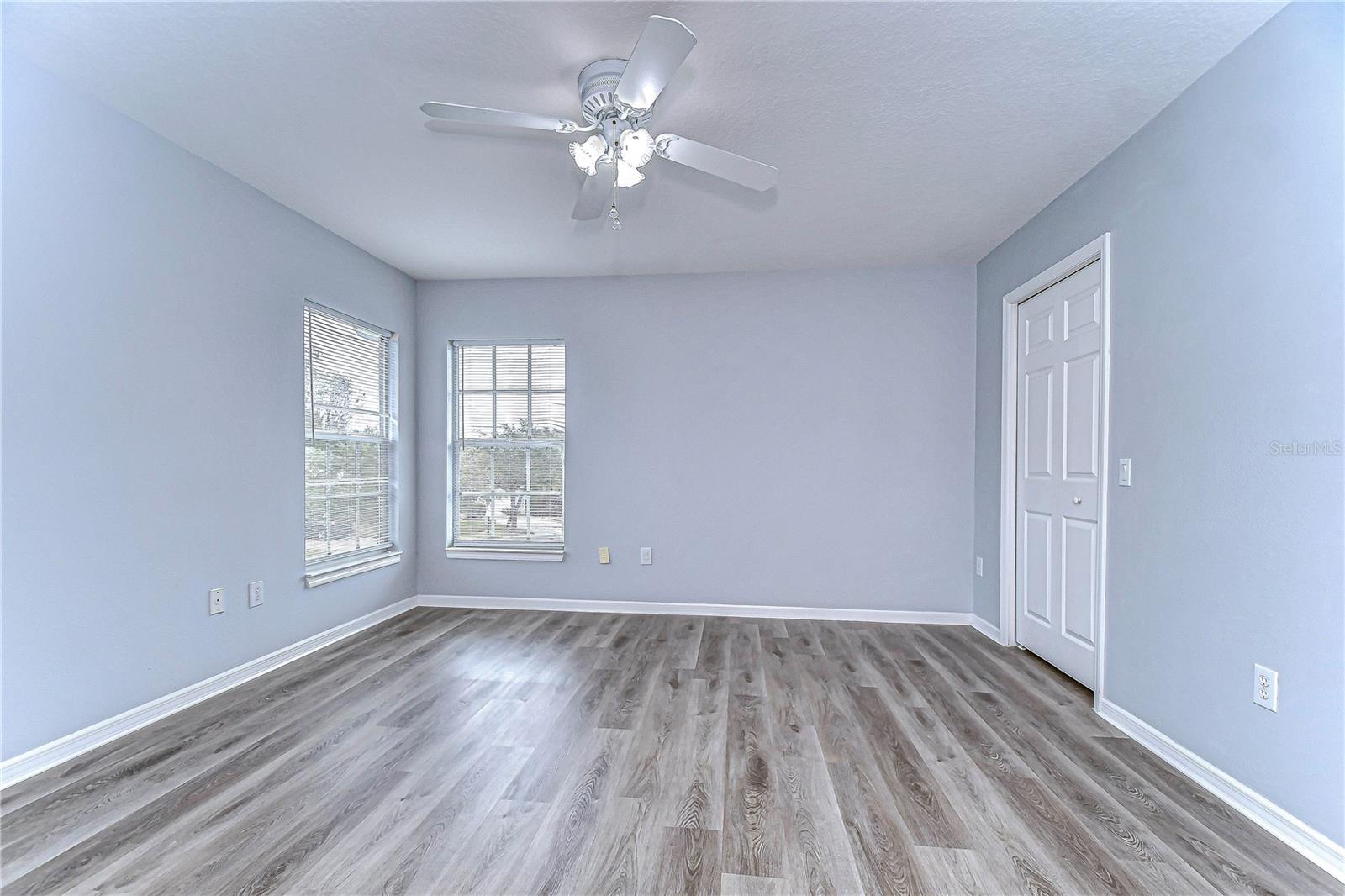 TAMPA PALMS AREA 04 REP - Residential