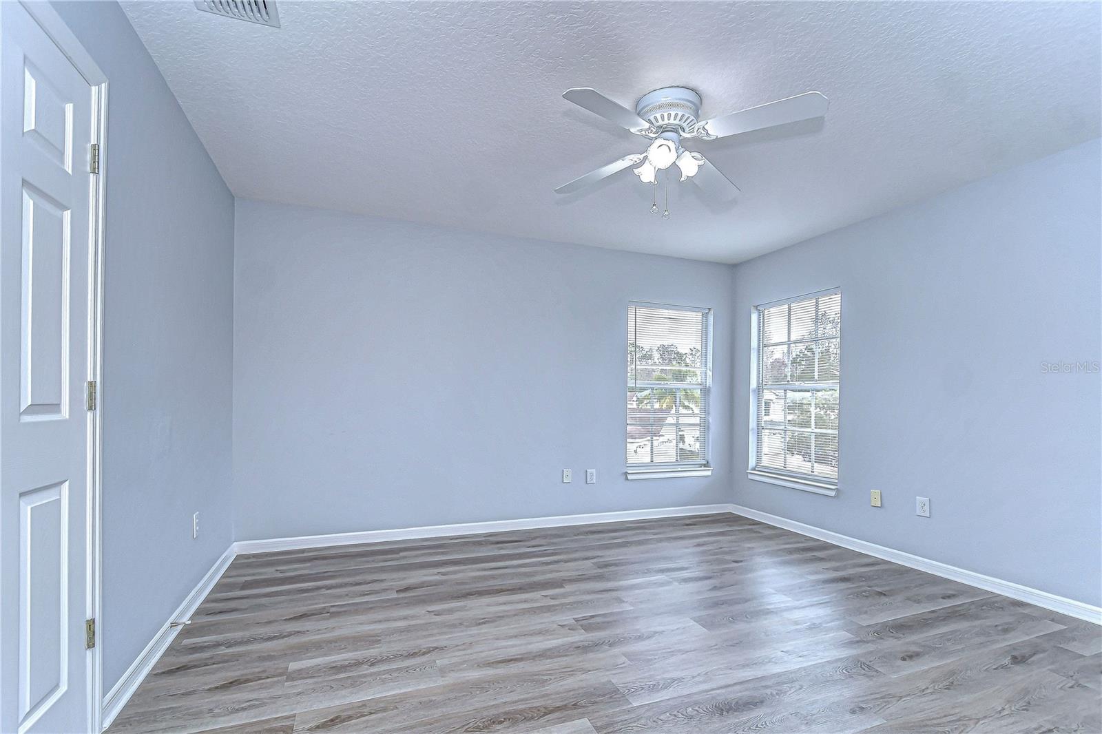TAMPA PALMS AREA 04 REP - Residential