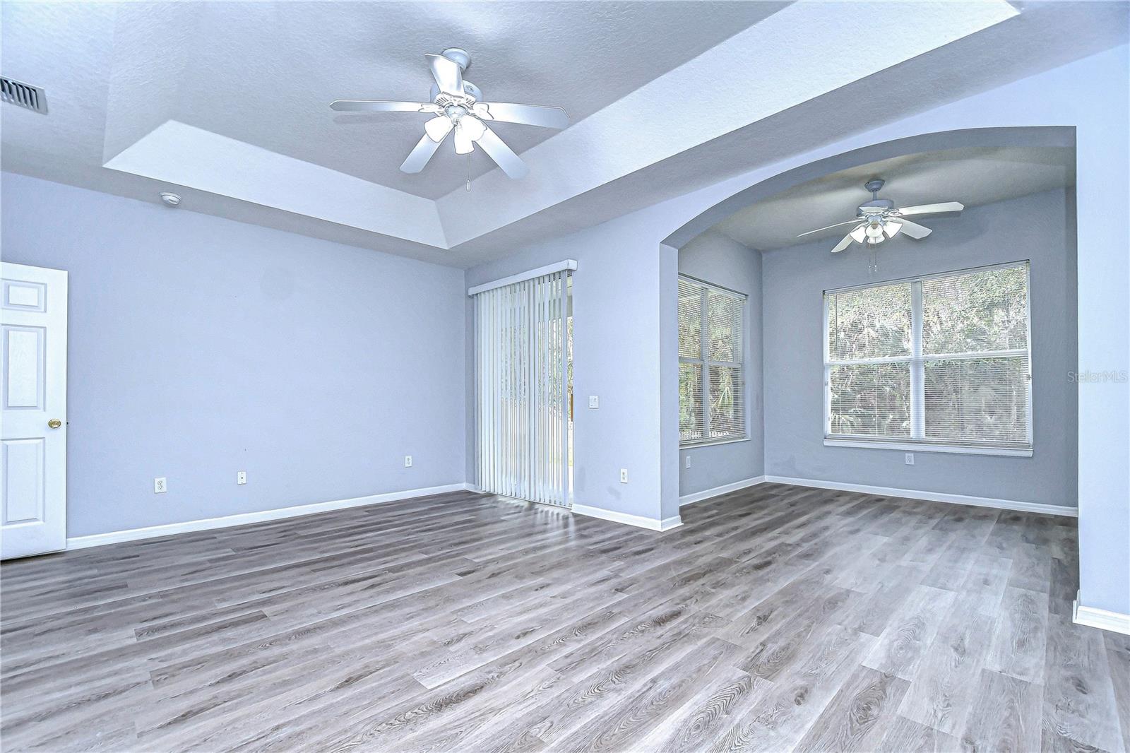 TAMPA PALMS AREA 04 REP - Residential