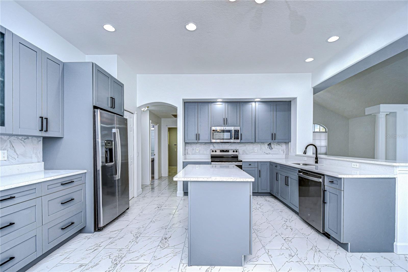 TAMPA PALMS AREA 04 REP - Residential