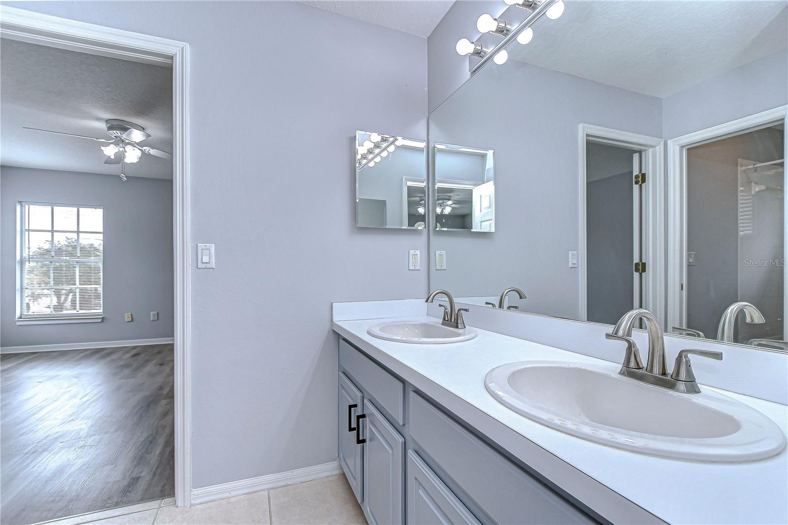 TAMPA PALMS AREA 04 REP - Residential