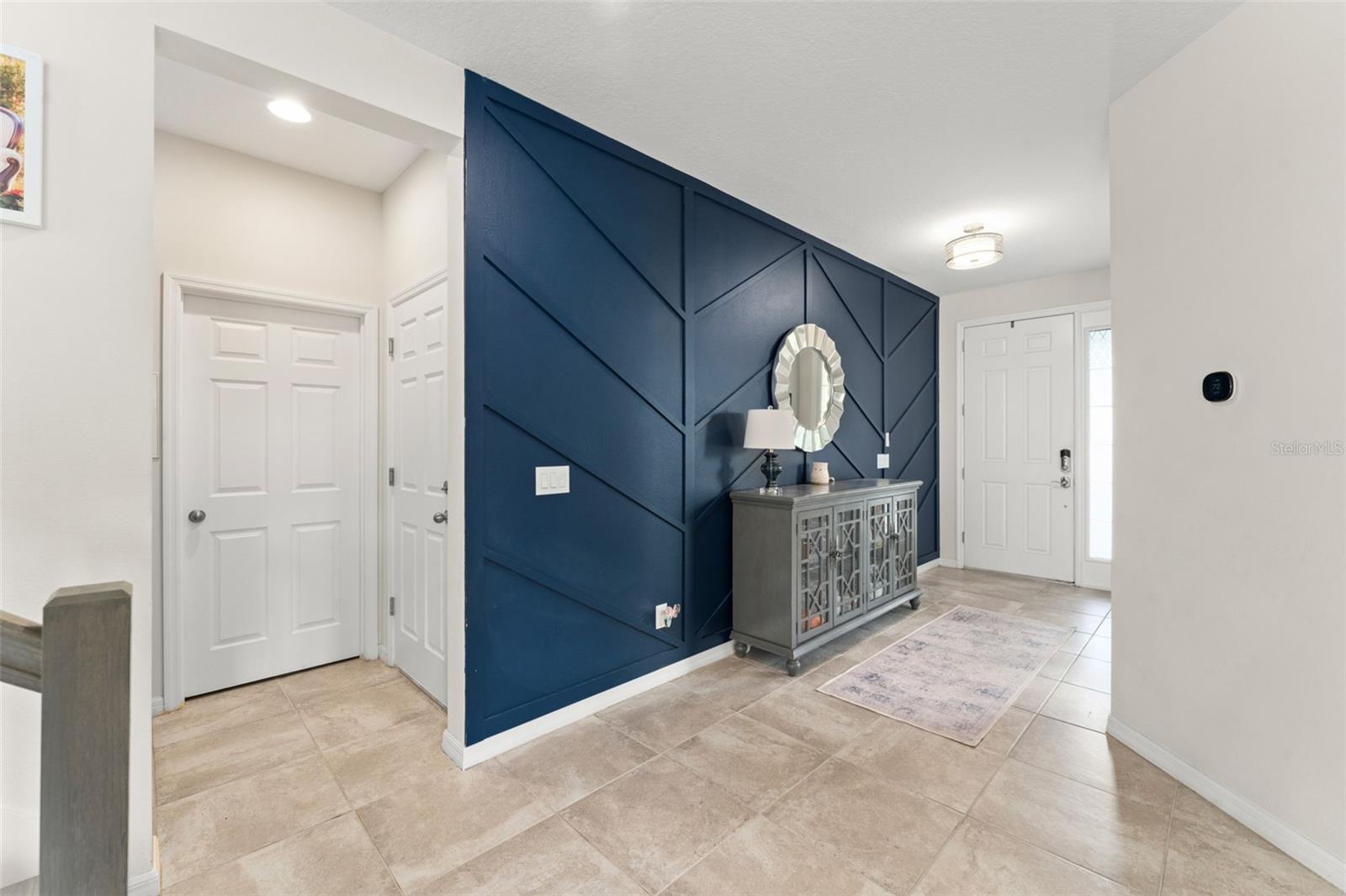 2401 OXMOOR DRIVE