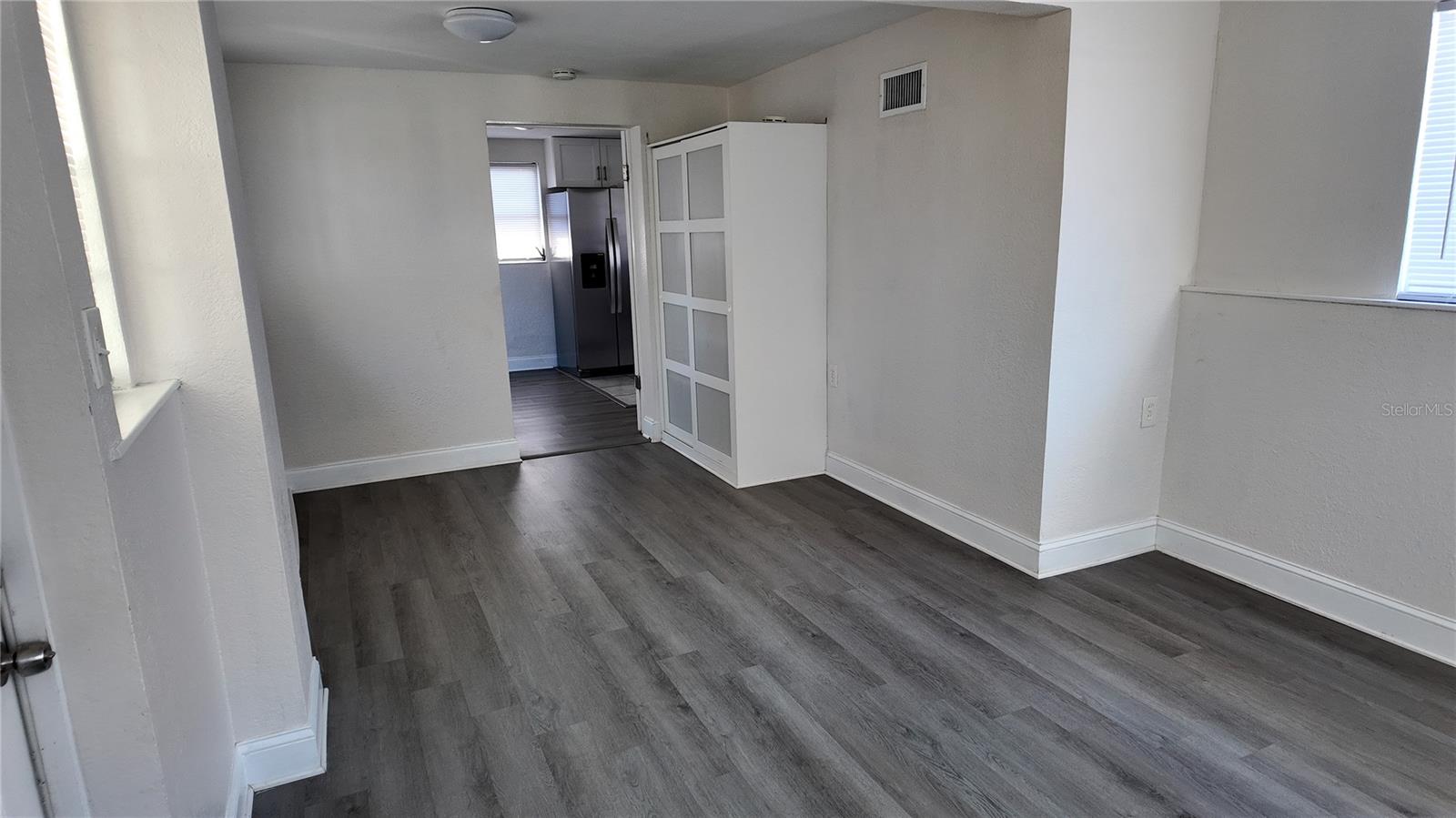 ZEPHYRHILLS COLONY CO SUB - Residential Lease