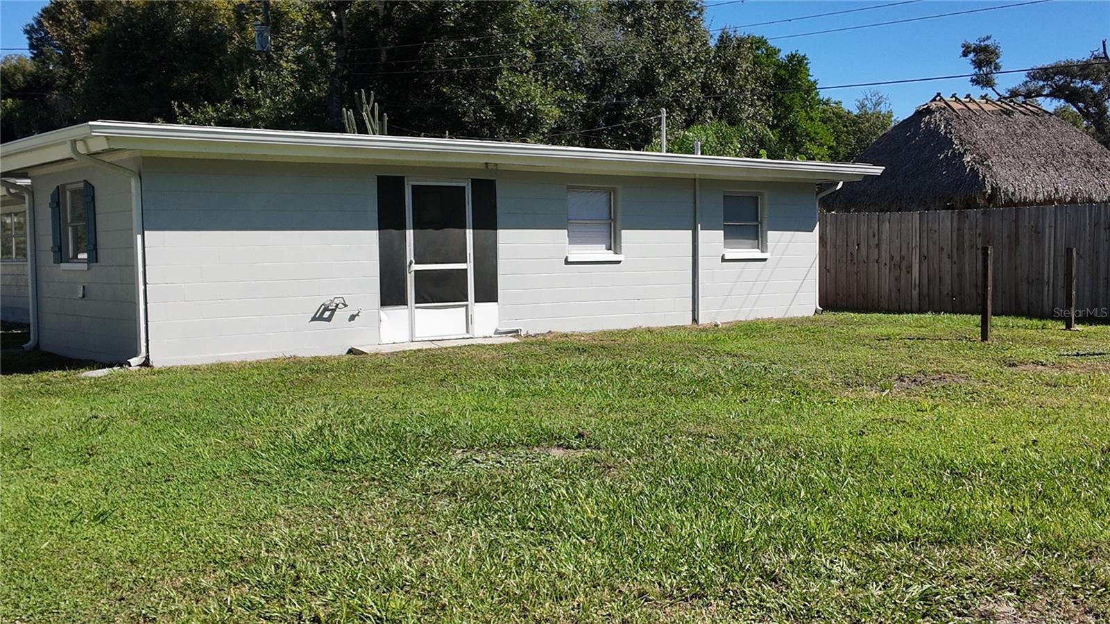 ZEPHYRHILLS COLONY CO SUB - Residential Lease