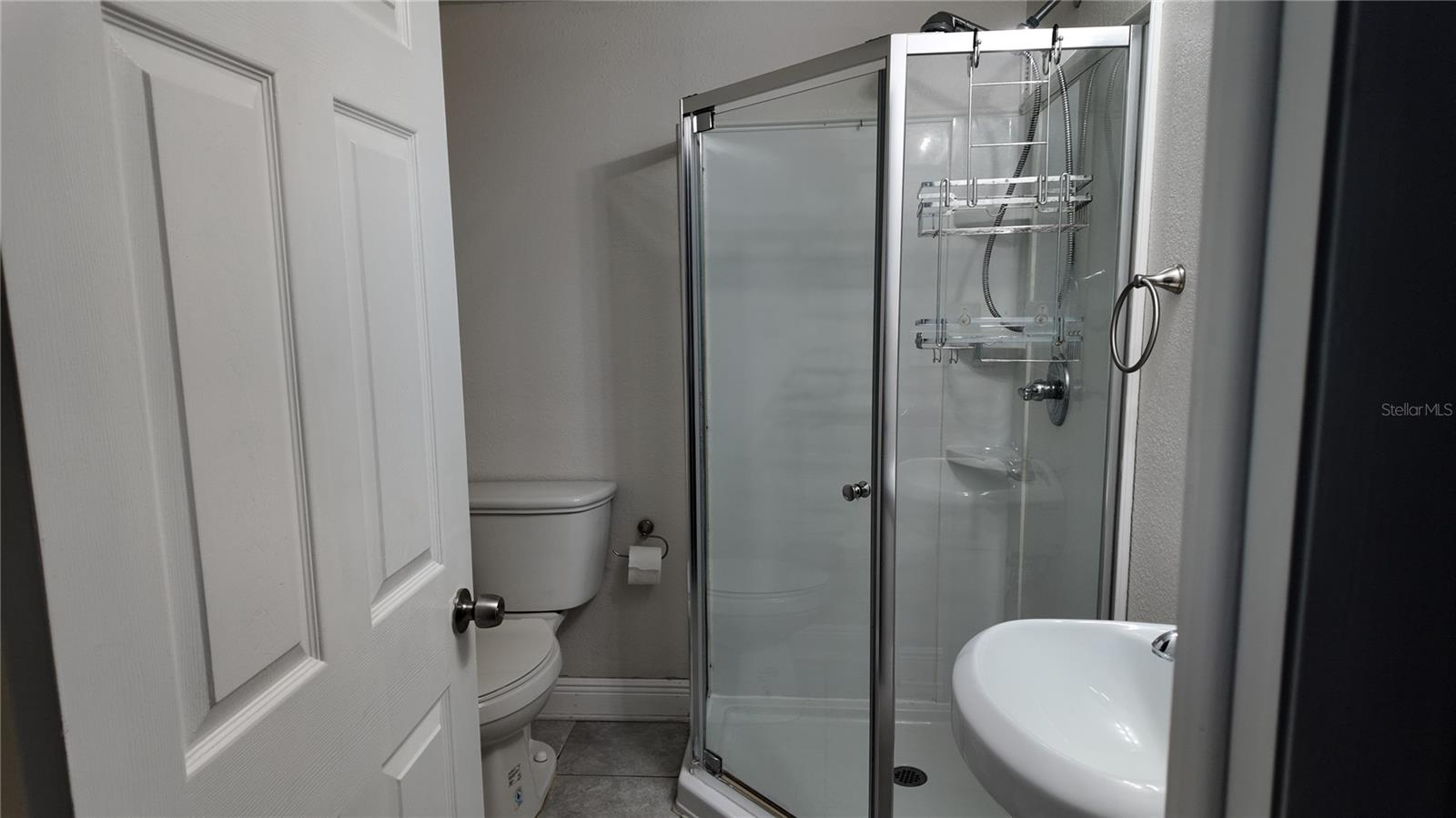 ZEPHYRHILLS COLONY CO SUB - Residential Lease