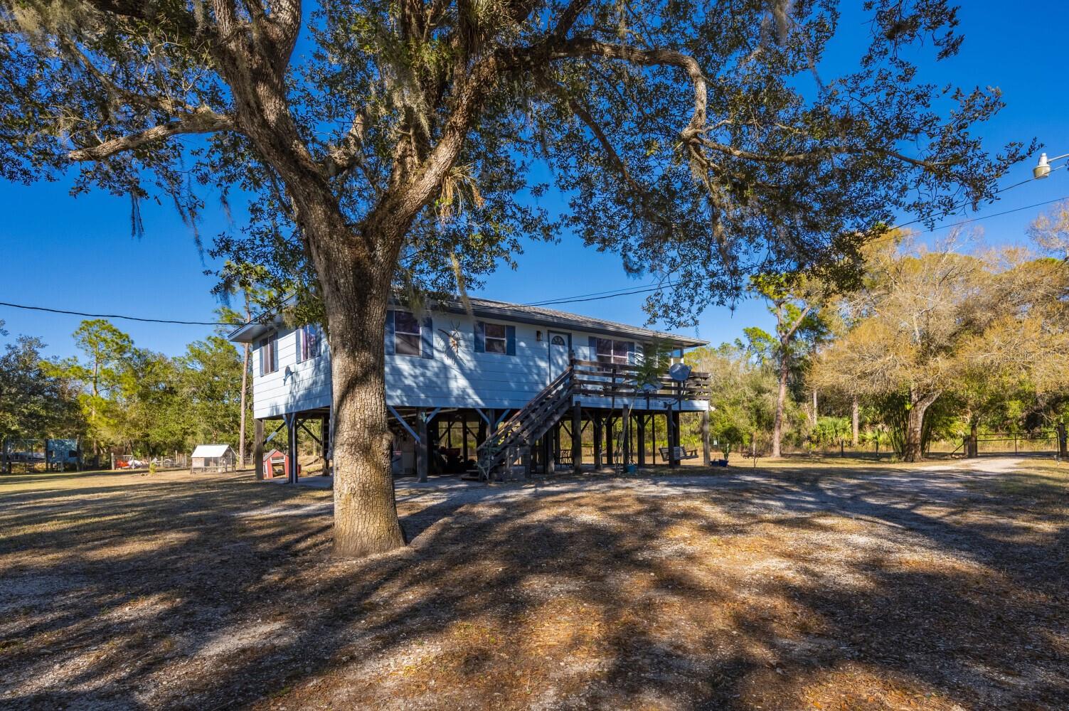 ROYAL PARK ESTATES - Residential