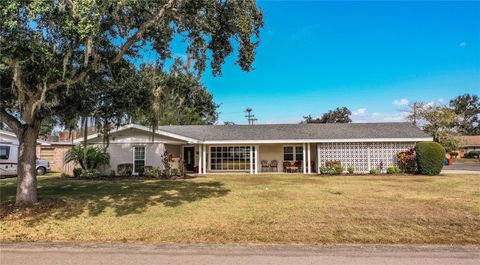 Photo of 1140 E George Street, Bartow, FL 33830 (MLS # L4958259)