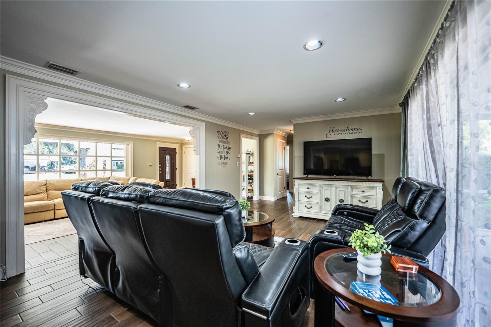 ALTAMESA SUB - Residential