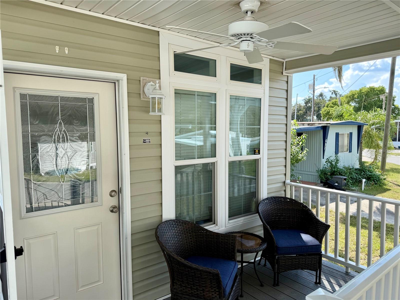 699 CINDI AVENUE - Photo 2