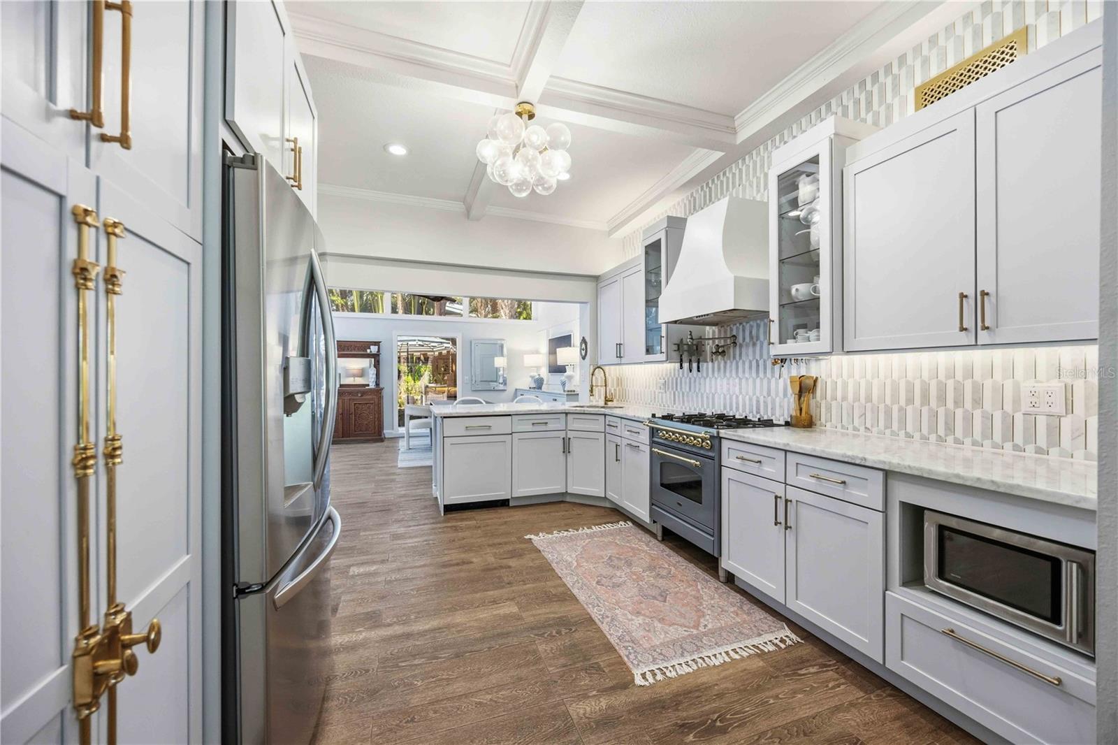 RIDGEWOOD - Residential