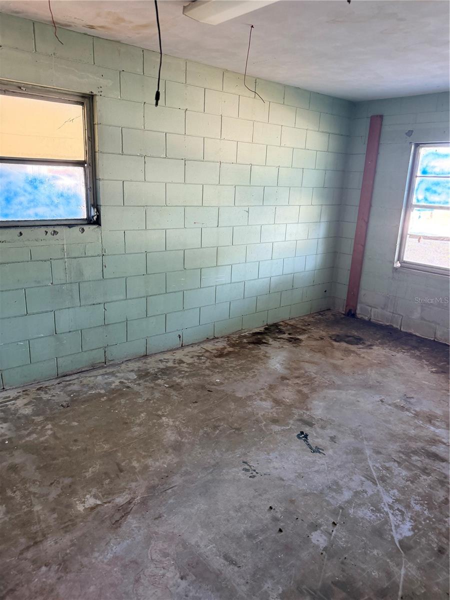 JAN PHYL VILLAGE - Residential