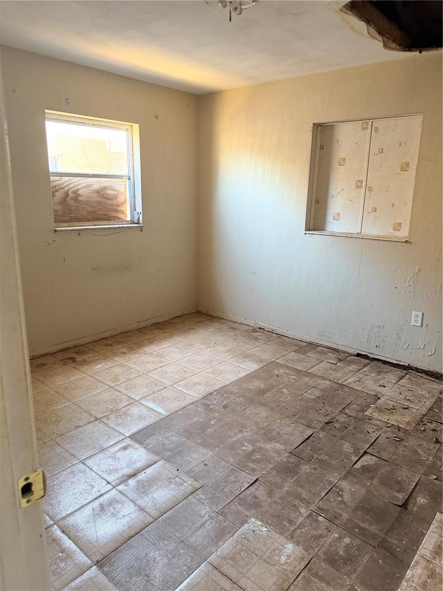 JAN PHYL VILLAGE - Residential