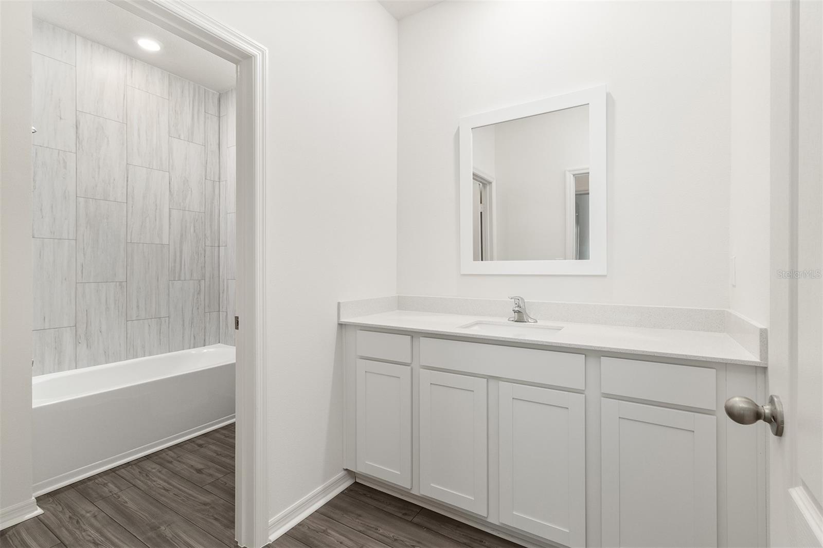 PEACH CROSSINGS - Residential