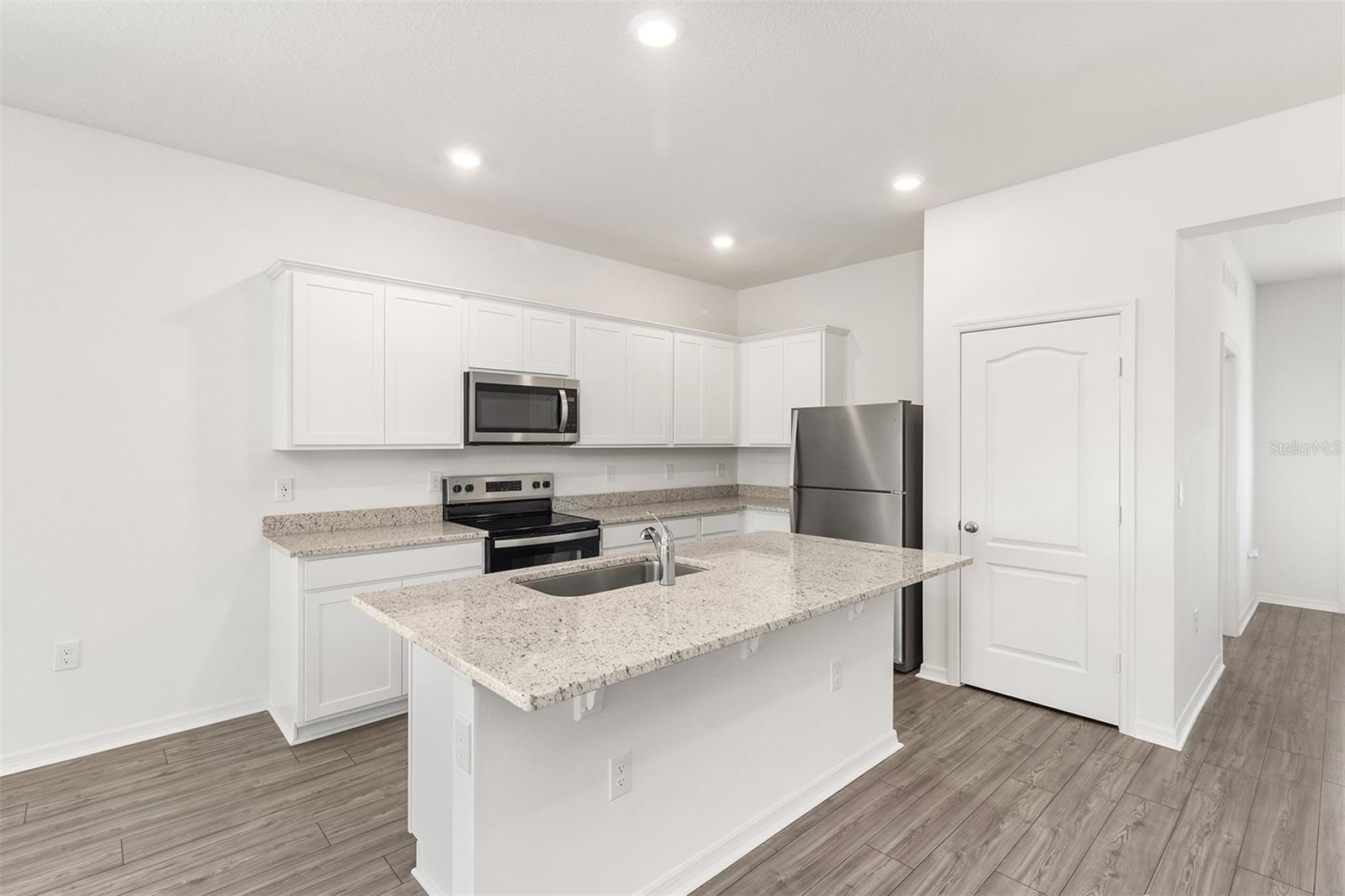 PEACH CROSSINGS - Residential