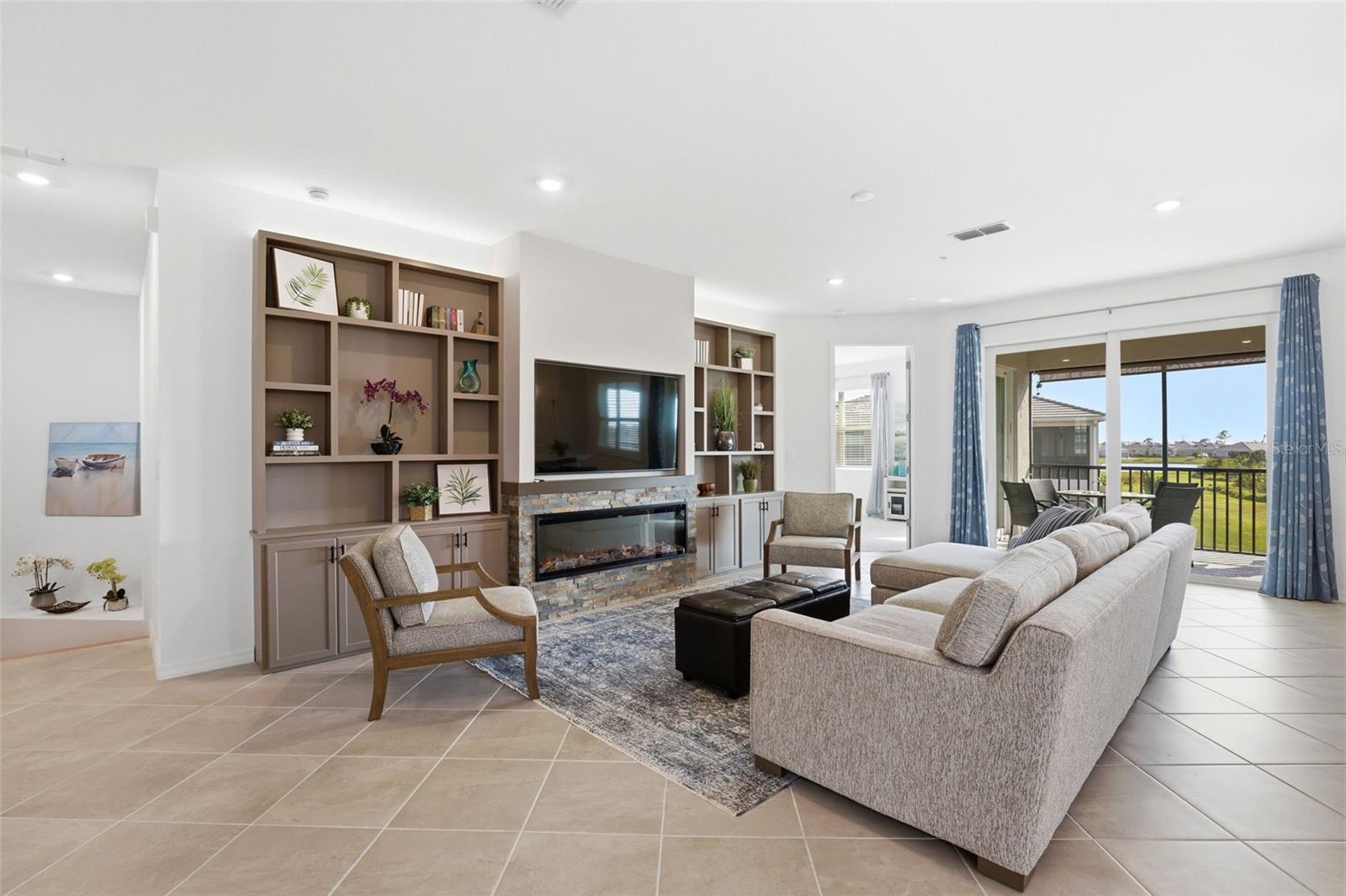 WELLEN PARK GOLF AND COUNTRY CLUB - Residential