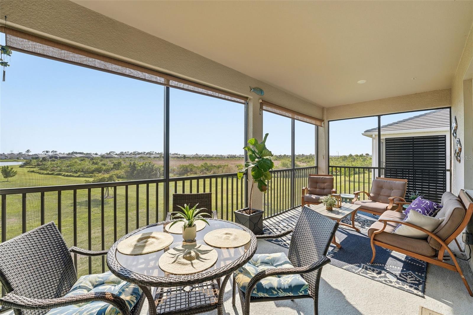 WELLEN PARK GOLF AND COUNTRY CLUB - Residential