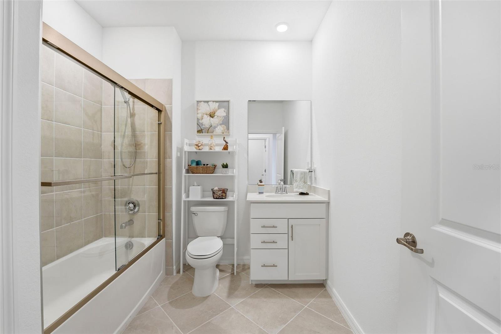 WELLEN PARK GOLF AND COUNTRY CLUB - Residential