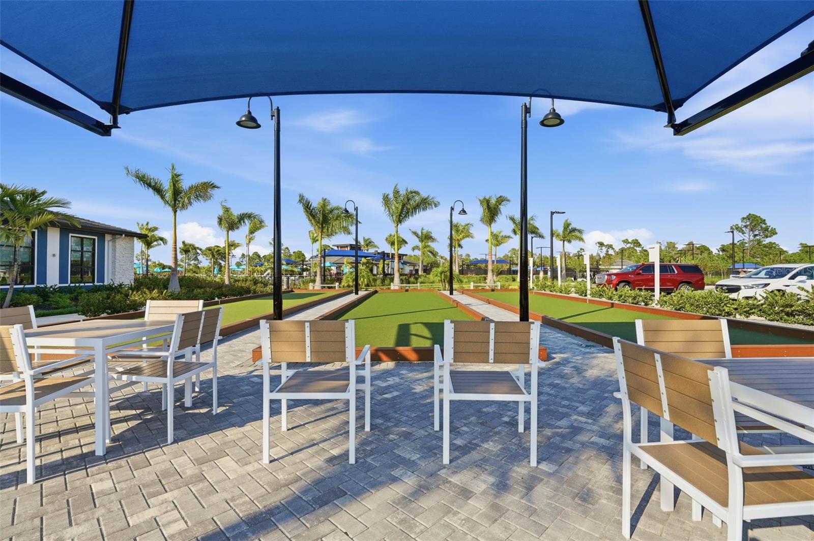 WELLEN PARK GOLF AND COUNTRY CLUB - Residential