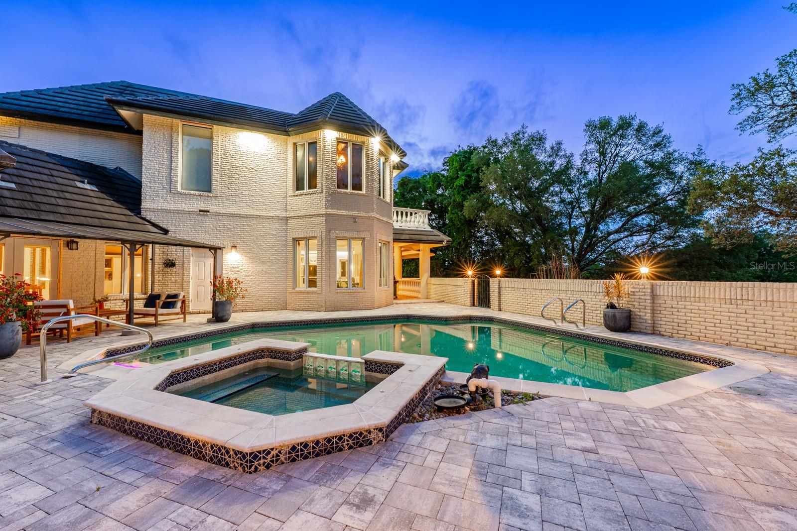 3175 W PEBBLE BEACH COURT