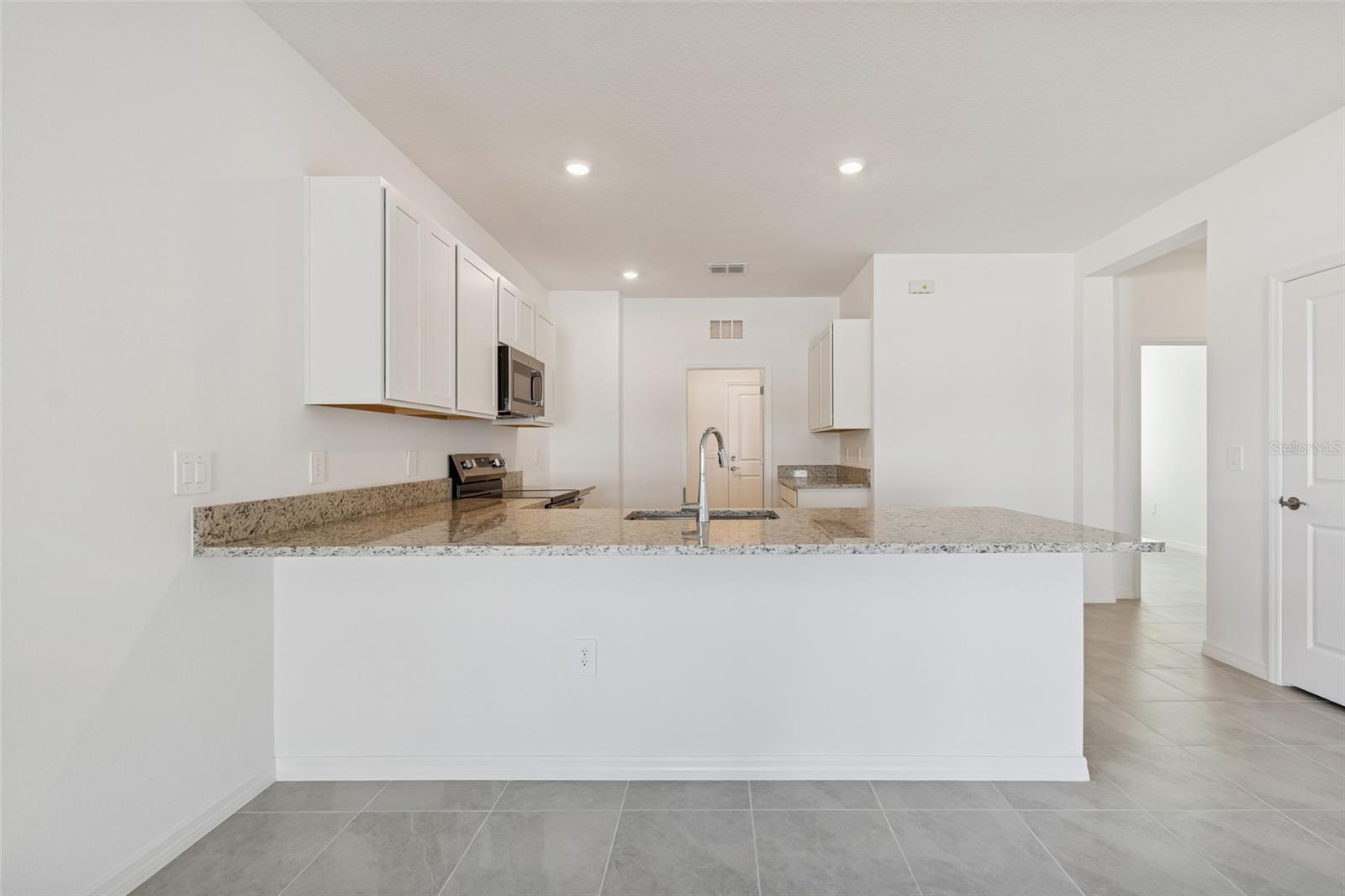 SOUTHPOINTE - Residential