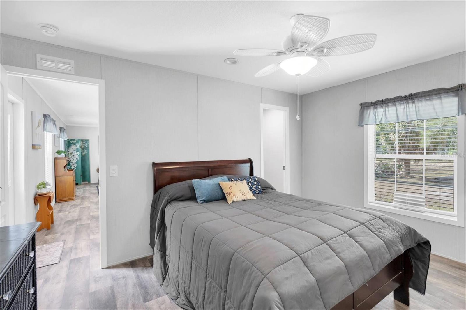 INDIAN OAKS HILLS - Residential