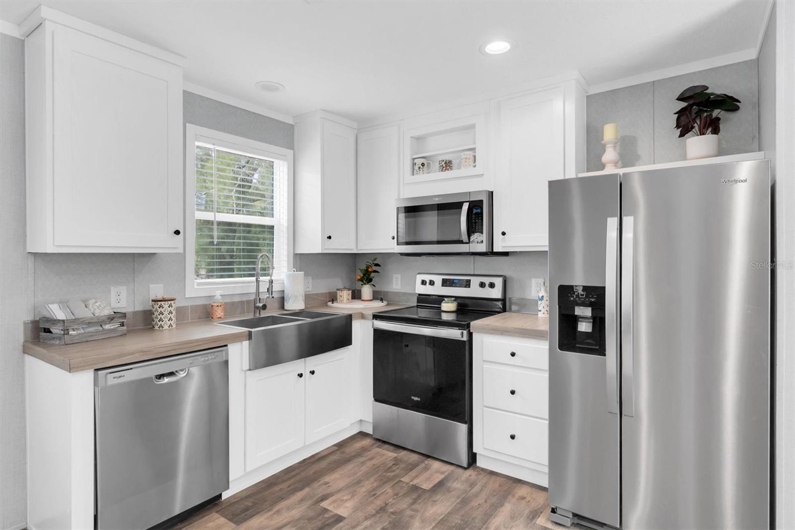 INDIAN OAKS HILLS - Residential