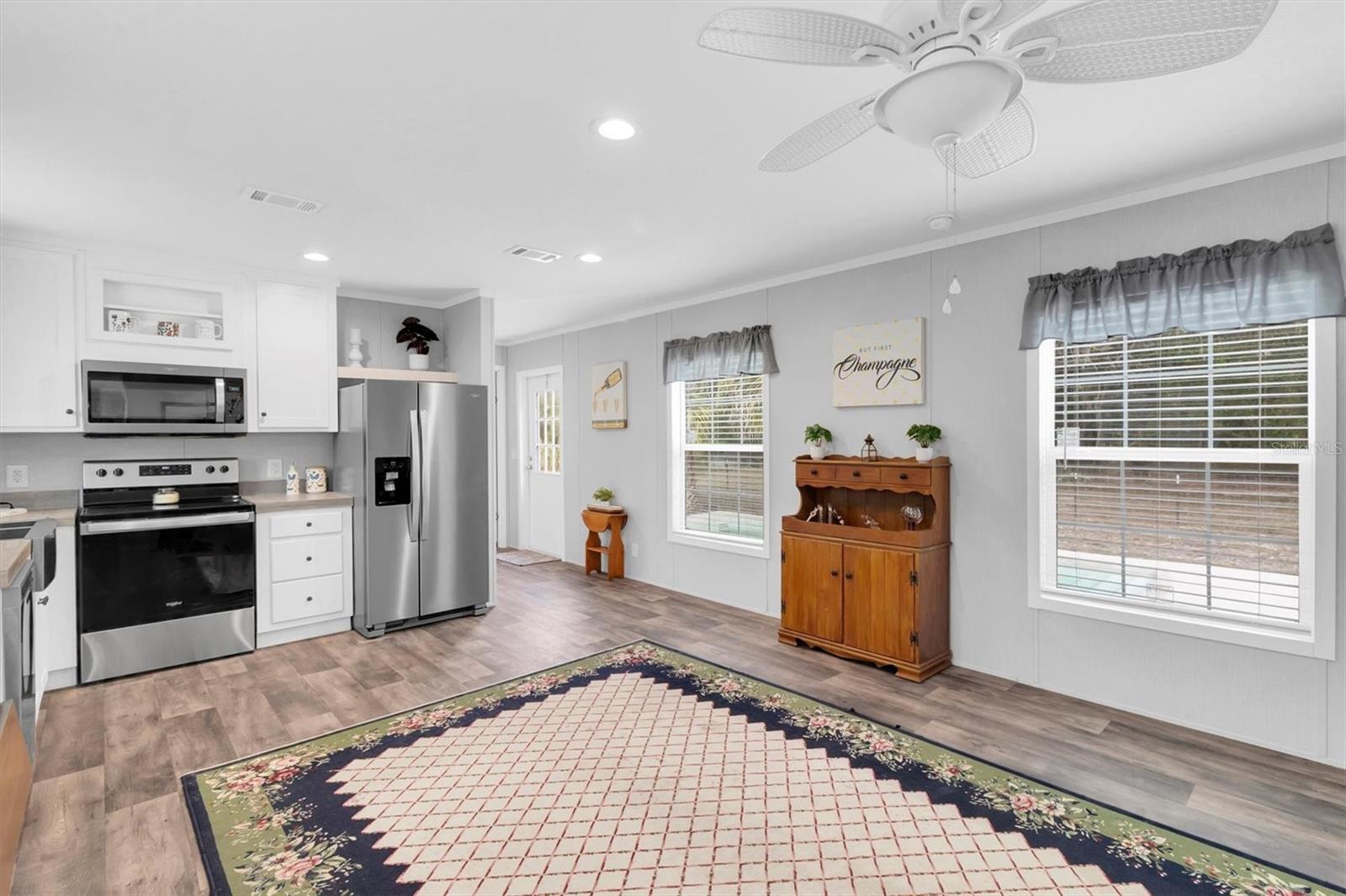 INDIAN OAKS HILLS - Residential