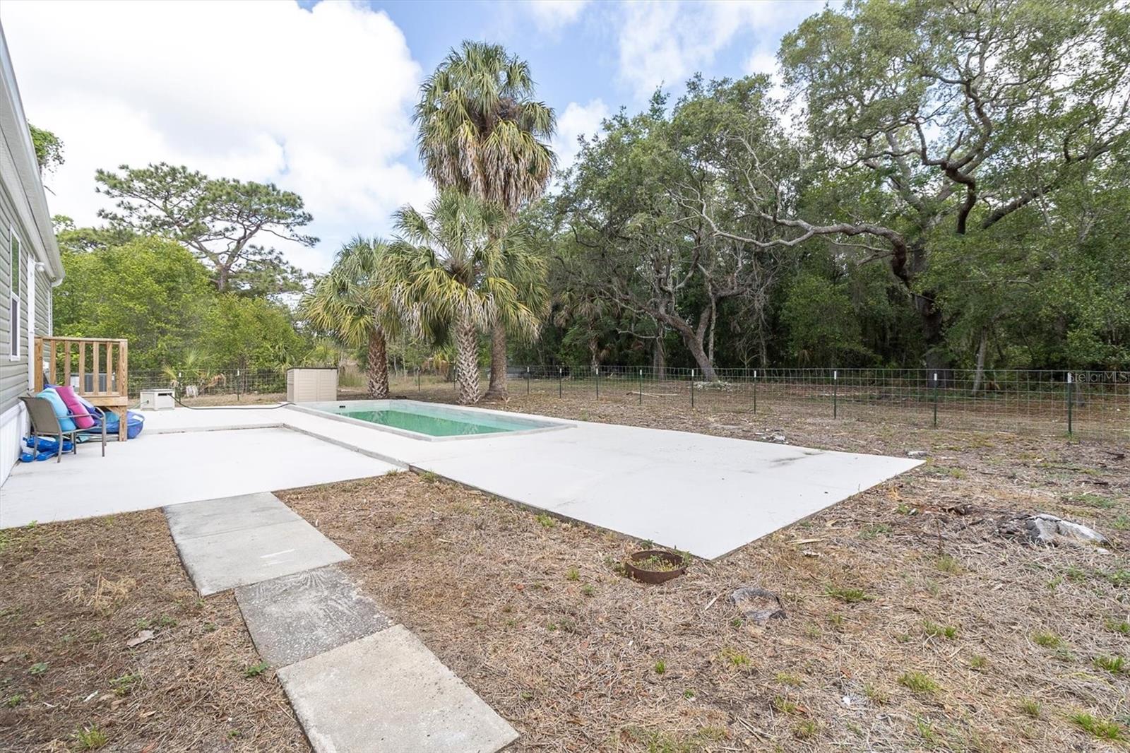 INDIAN OAKS HILLS - Residential