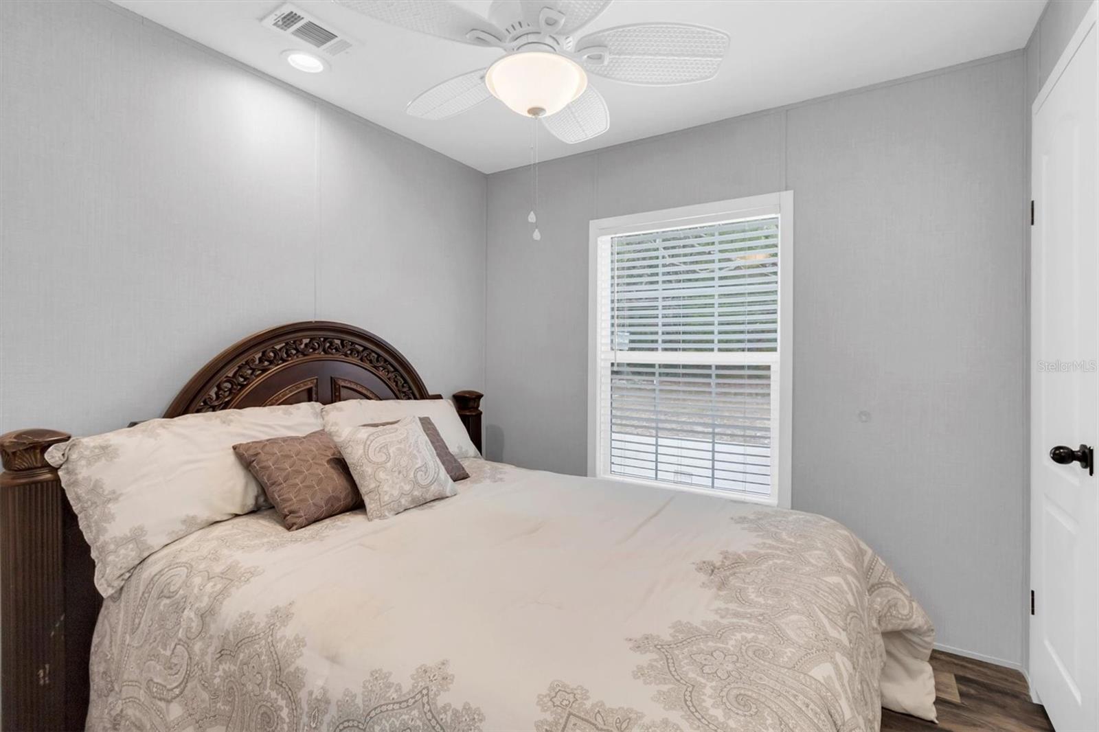 INDIAN OAKS HILLS - Residential